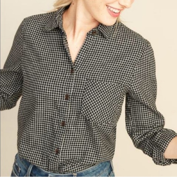 Old Navy Tops - Old Navy The Classic Shirt Plaid